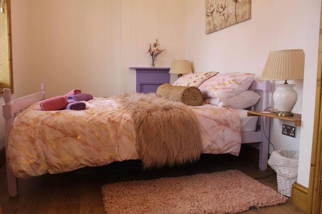 3 Bedroom Terrace Holiday Home グレート・トーリントン エクステリア 写真